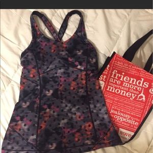 Lululemon work out top